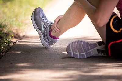 runner with ankle injury